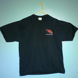 Maui Large Custom Company Hawaii t-shirt.